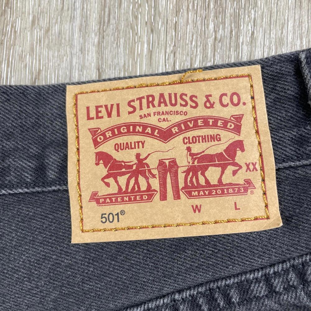 Leviās 501 Cutoff Jean Shorts Black Button Fly Women's W27 ( 30 X 3ā Inseam ) - Picture 12 of 16